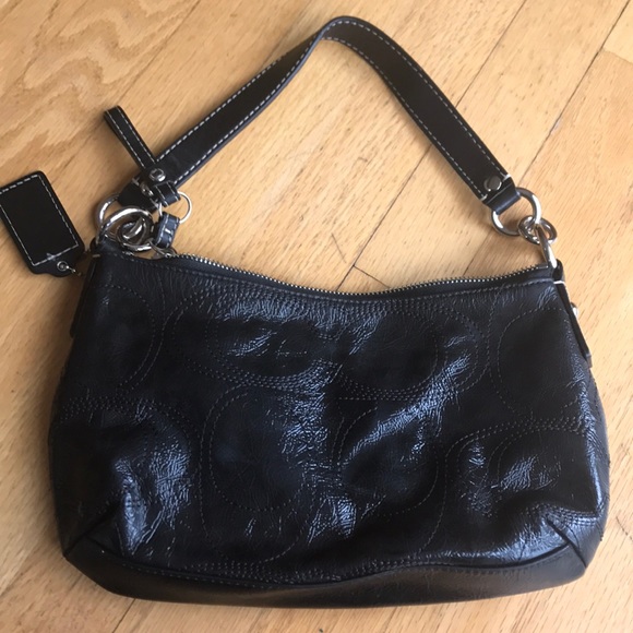 Coach Patent Leather Shoulder Bag $BEST OFFER - Picture 2 of 5